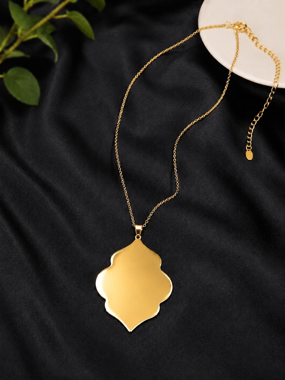 Gold-Tone Moroccan Arabesque Statement Pendant Necklace